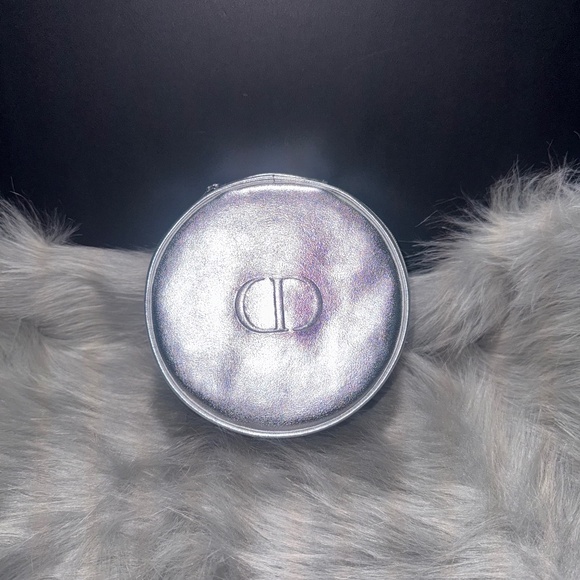 Christian Dior Round Silver Makeup Case - Picture 1 of 6